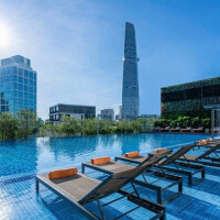 Khách Sạn 4 Sao FUSION SUITES, 2 hầm, 1 trệt, 1 lửng, 11 tầng, Doanh Thu 6 Tỷ cần tìm Chủ Đầu Tư Mới