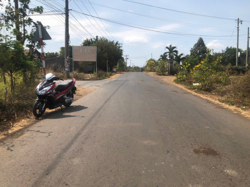 Bán Gấp, dt 6508m2, có 200m2 thổ cư, Giá Đầu Tư, Xã Xuân Phú-H Xuân Lộc-Đồng Nai, zalo 0974 728719