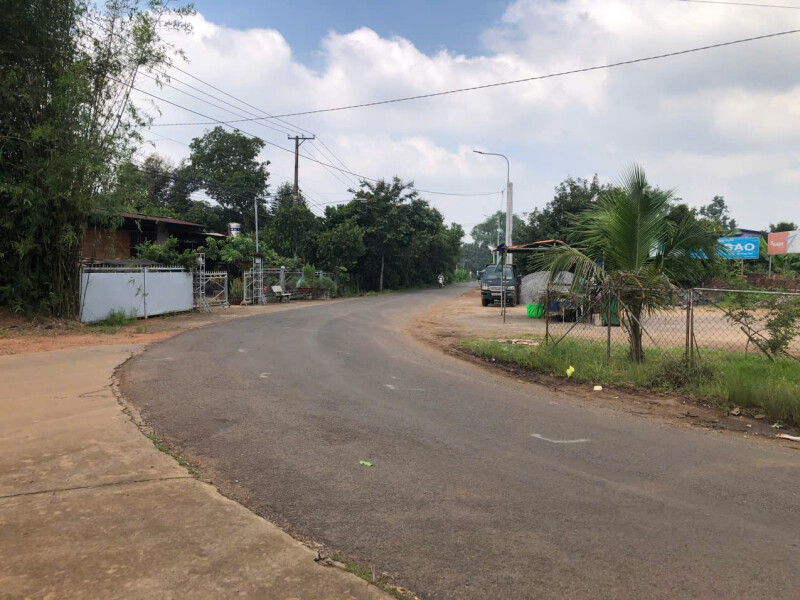 Bán gấp lô đất 2 mặt tiền đường-Phường Bình Lộc-Đồng Nai